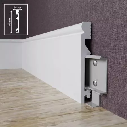 Плинтус Quick-Step белый из HD полимера QSSKRW35100